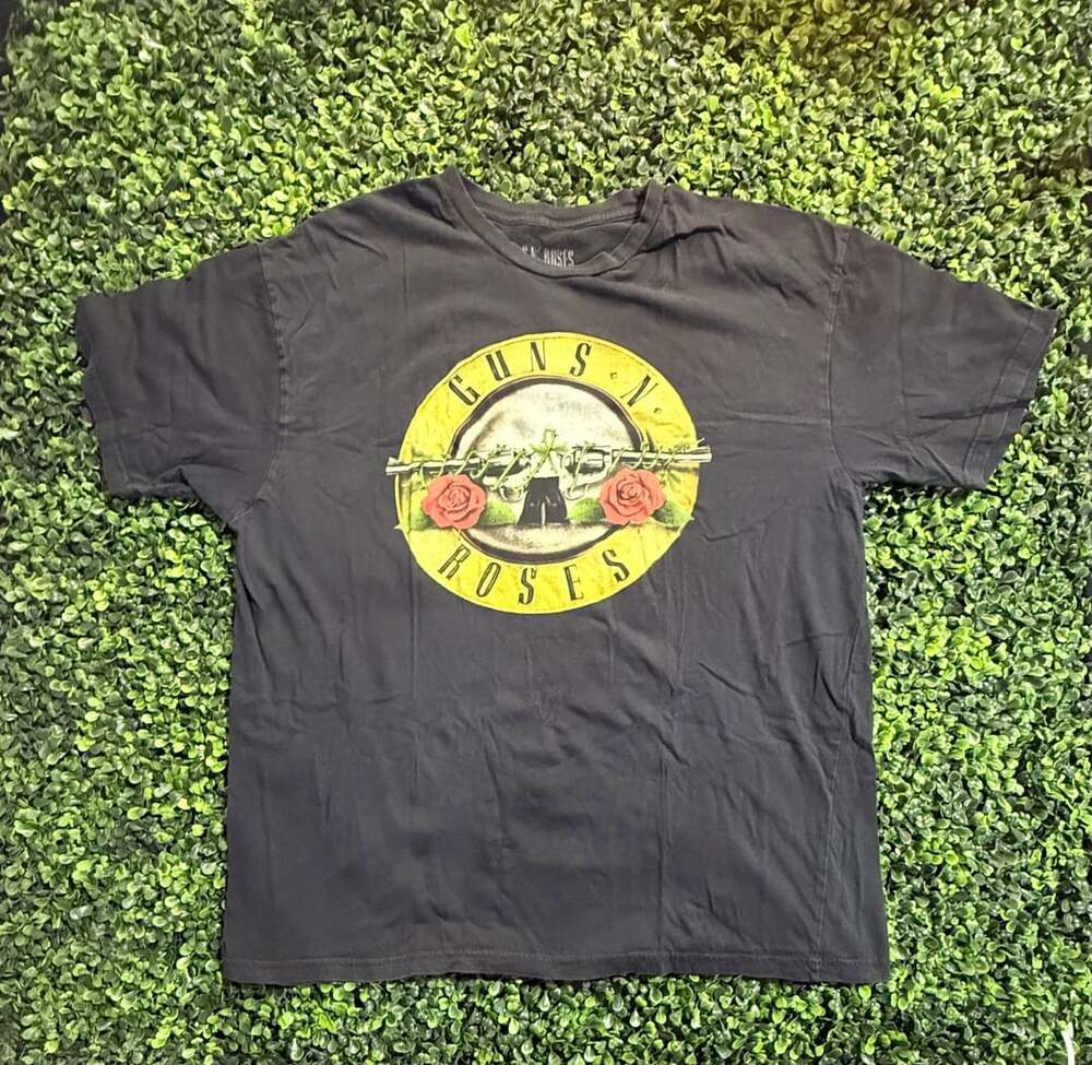 Guns N' Roses Classic Bullet Logo Graphic Rock Band T-Shirt XL